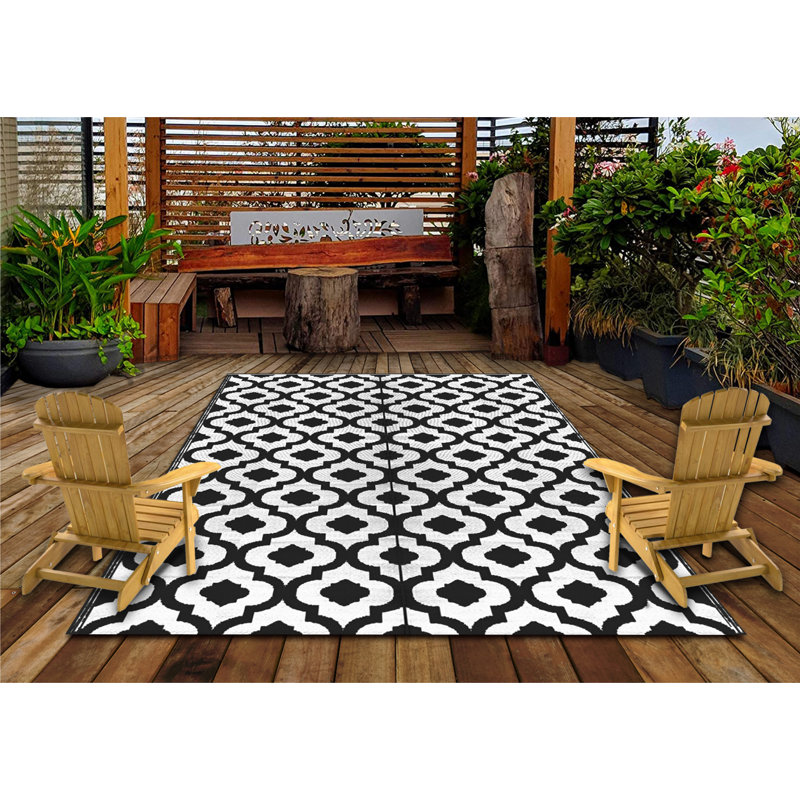 Winston Porter Grenora Geometric 6' x 9' Black/White Indoor / Outdoor